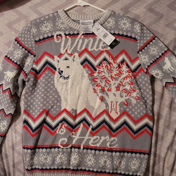 Winter is here sweater - Picture 4 of 4